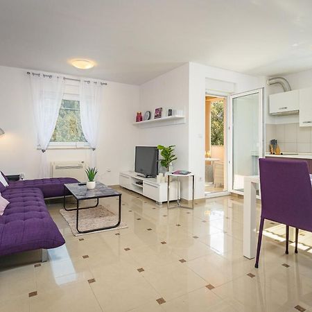 Seaside Apartment Lara Banjole Exterior foto